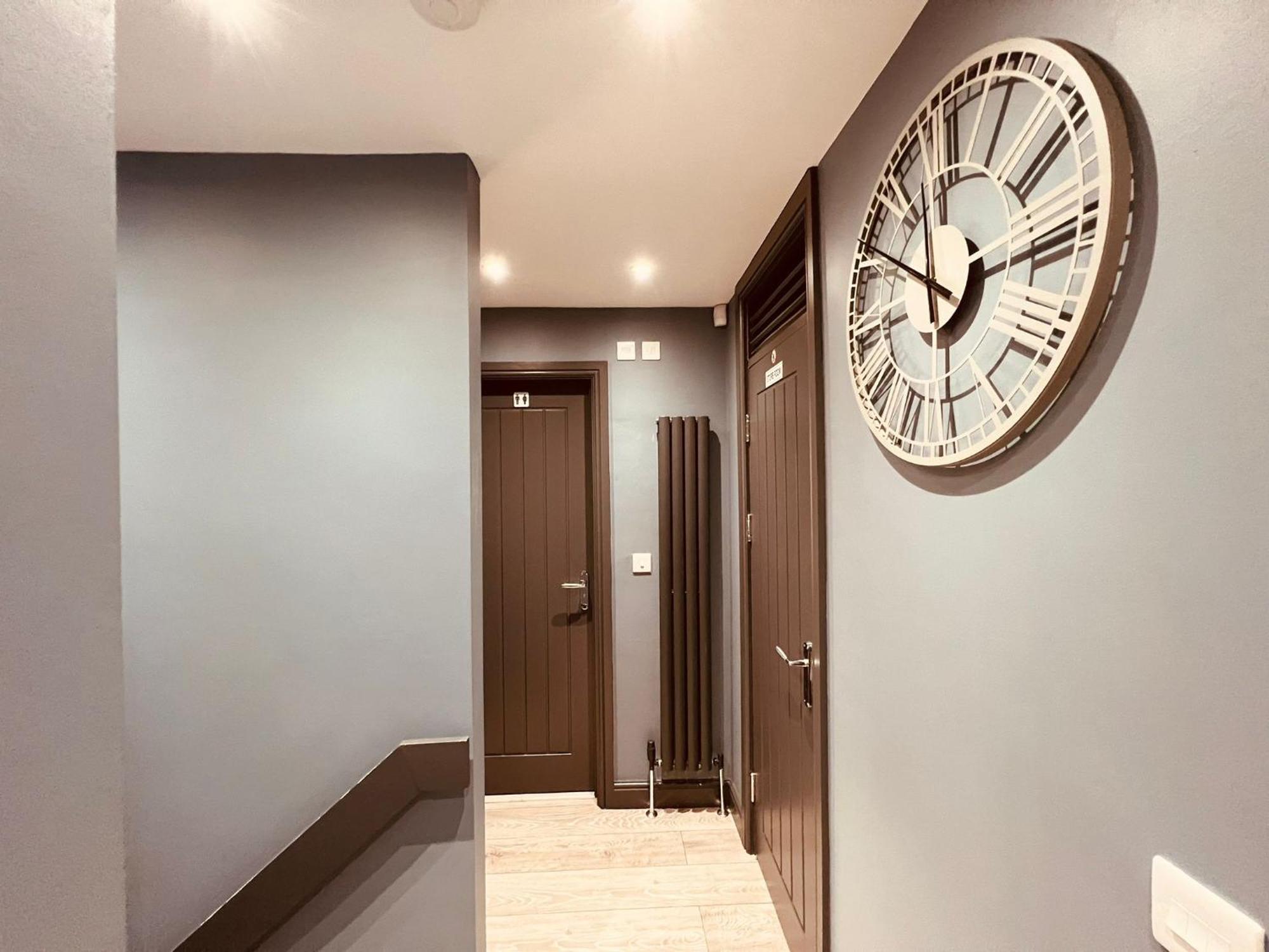 Modern Suites -5 Bedroom House- With Free Parking Birmingham City Dış mekan fotoğraf