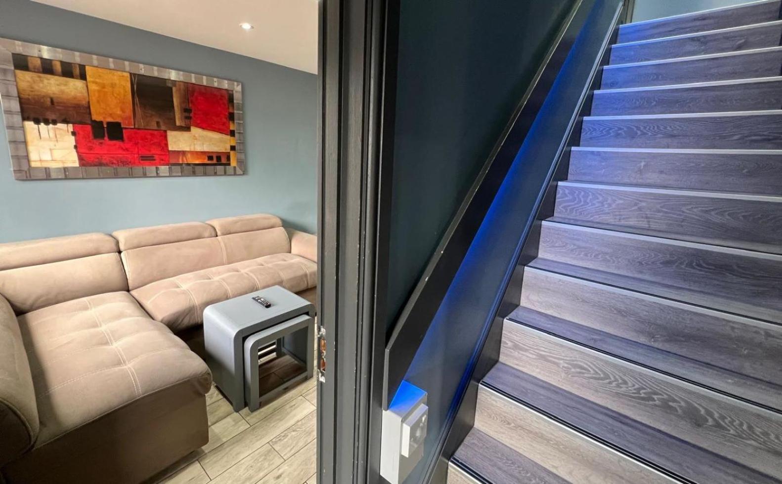 Modern Suites -5 Bedroom House- With Free Parking Birmingham City Dış mekan fotoğraf
